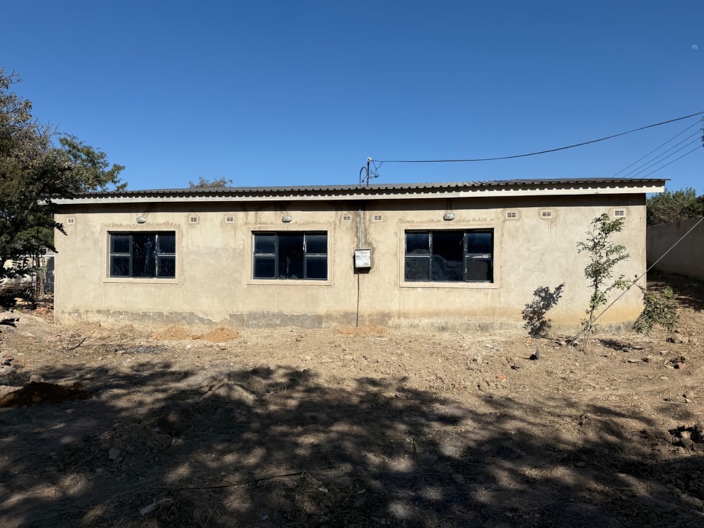 House for sale in Waterfalls, Zimbabwe - 3ZB1710628