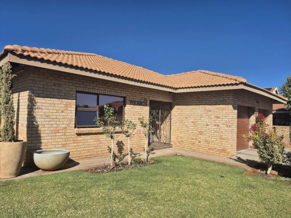 House sold in Hillcrest, Kimberley - 1KJ1710663 House sold in Hillcrest, Kimberley - 1KJ1710663