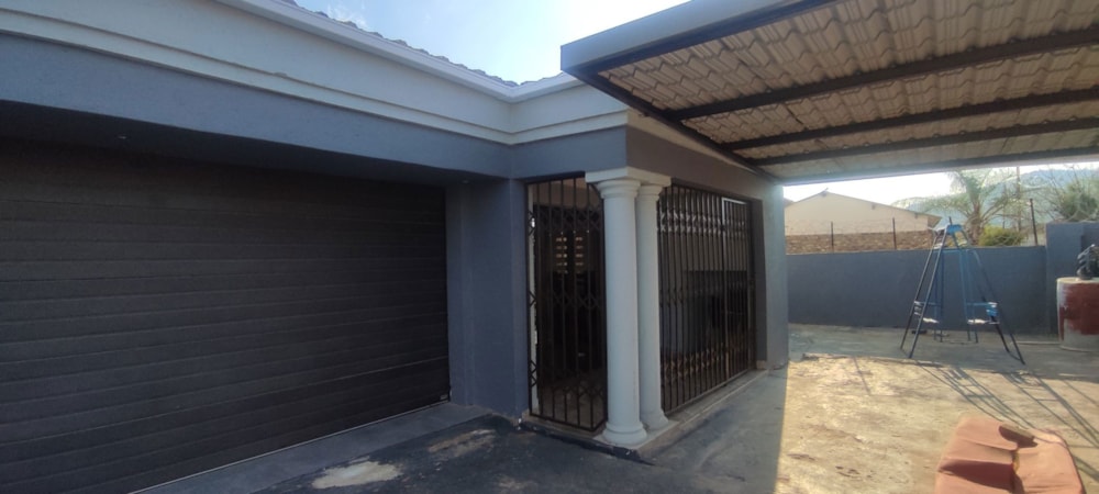 House for sale in Tekwane South - 1NS1710700