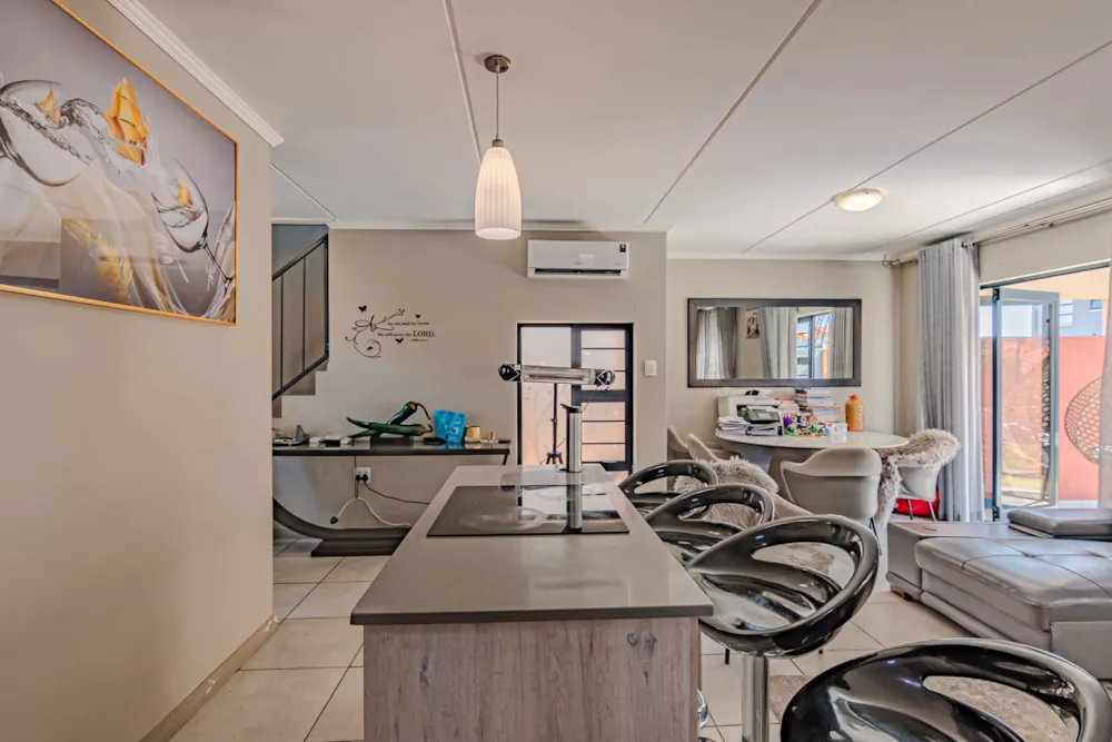 Townhouse for sale in Amberfield, Centurion - CN1711724 Townhouse for sale in Amberfield, Centurion - CN1711724