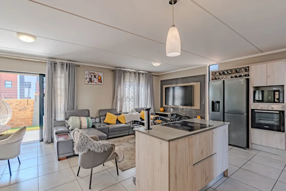 Townhouse for sale in Amberfield, Centurion - CN1711724 Townhouse for sale in Amberfield, Centurion - CN1711724