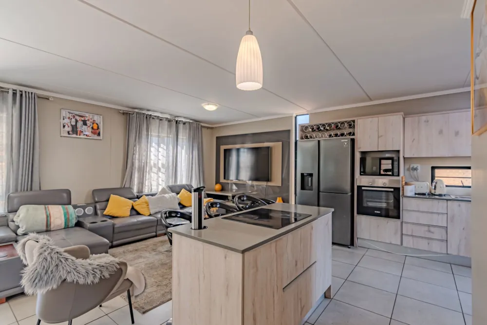 Townhouse for sale in Amberfield, Centurion - CN1711724 Townhouse for sale in Amberfield, Centurion - CN1711724