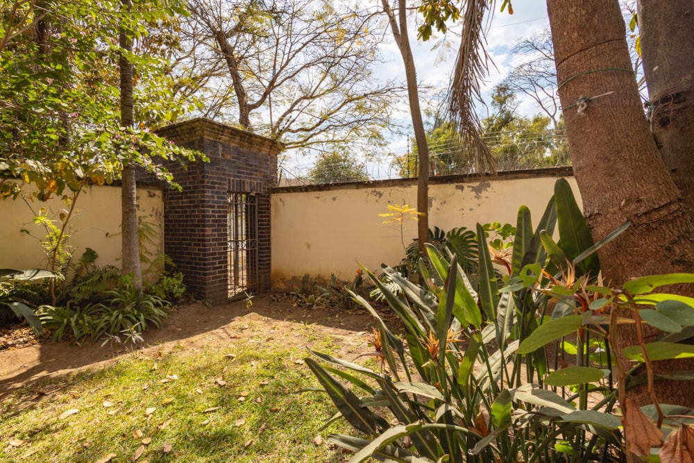 Townhouse sold in Newlands, Zimbabwe - 3ZB1710713 Townhouse sold in Newlands, Zimbabwe - 3ZB1710713