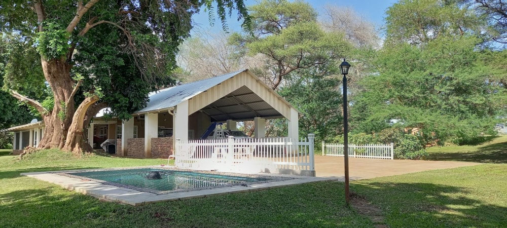 Livestock farm for sale in Siavonga, Zambia - 3ZA1710728