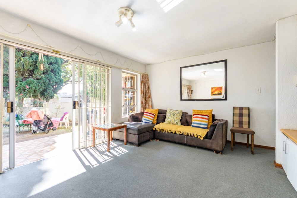 Apartment for sale in Morningside, Sandton - HP1710777 Apartment for sale in Morningside, Sandton - HP1710777