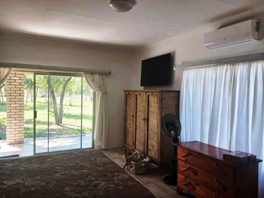 Smallholding for sale in Ghanzi, Botswana - 3BO1712352 Smallholding for sale in Ghanzi, Botswana - 3BO1712352