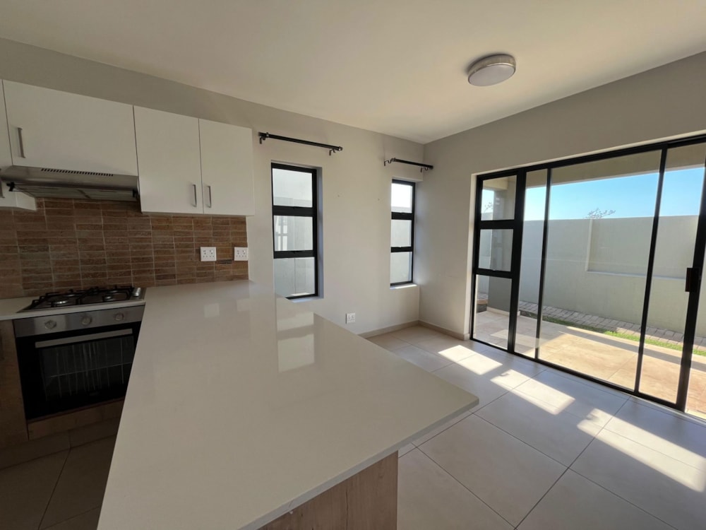 Townhouse for sale in Nelspruit Ext 29 - 1NS1710861