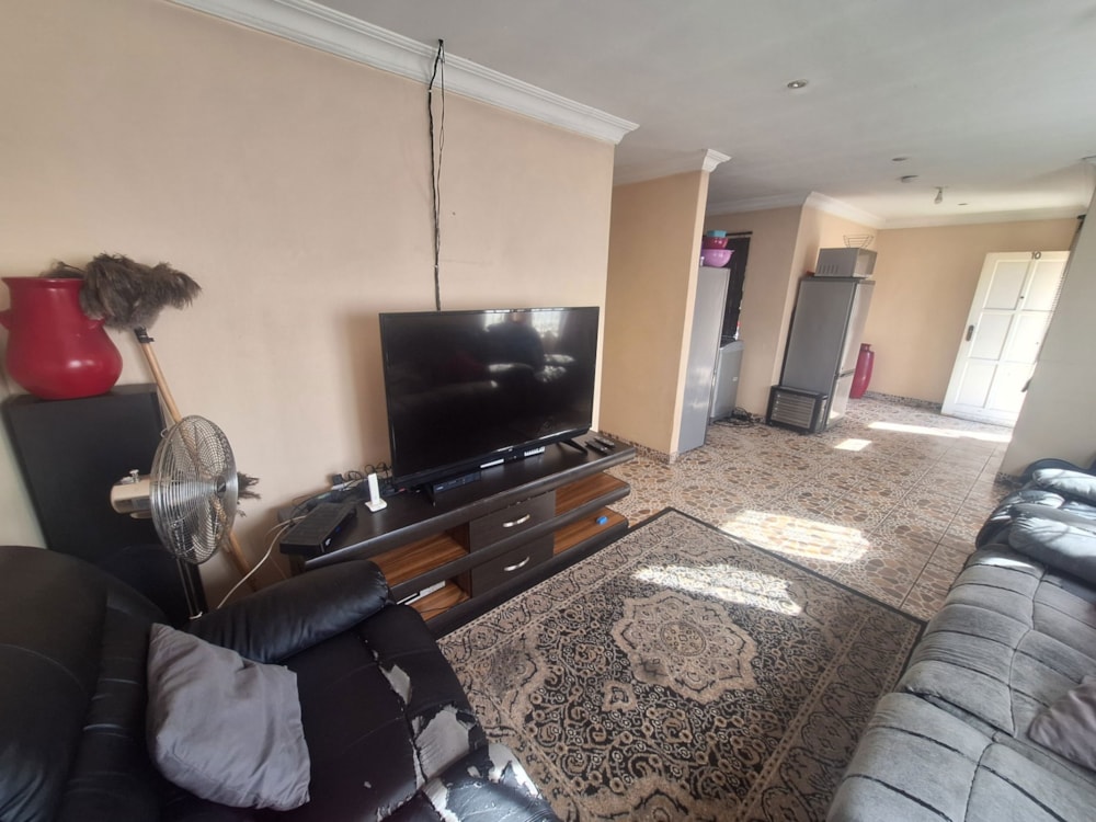 House sold in Houghton Place - 1KV1712081 House sold in Houghton Place - 1KV1712081