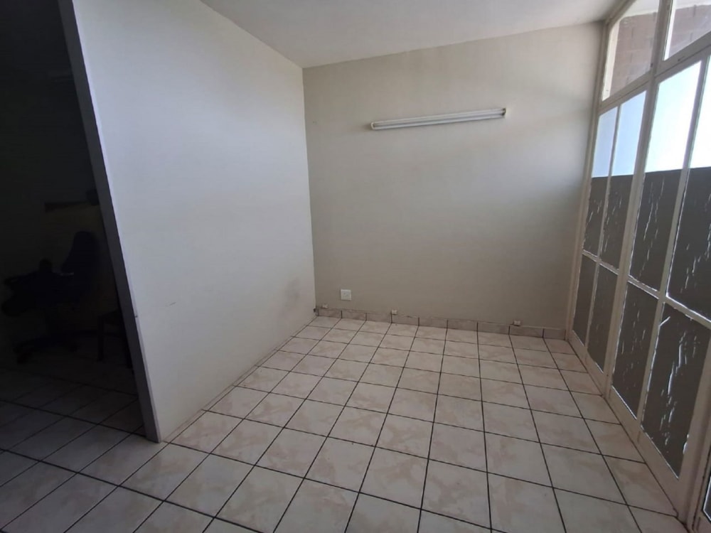 Apartment for sale in Mbombela Ext 2 (Nelspruit Ext 2) - 1NS1711428