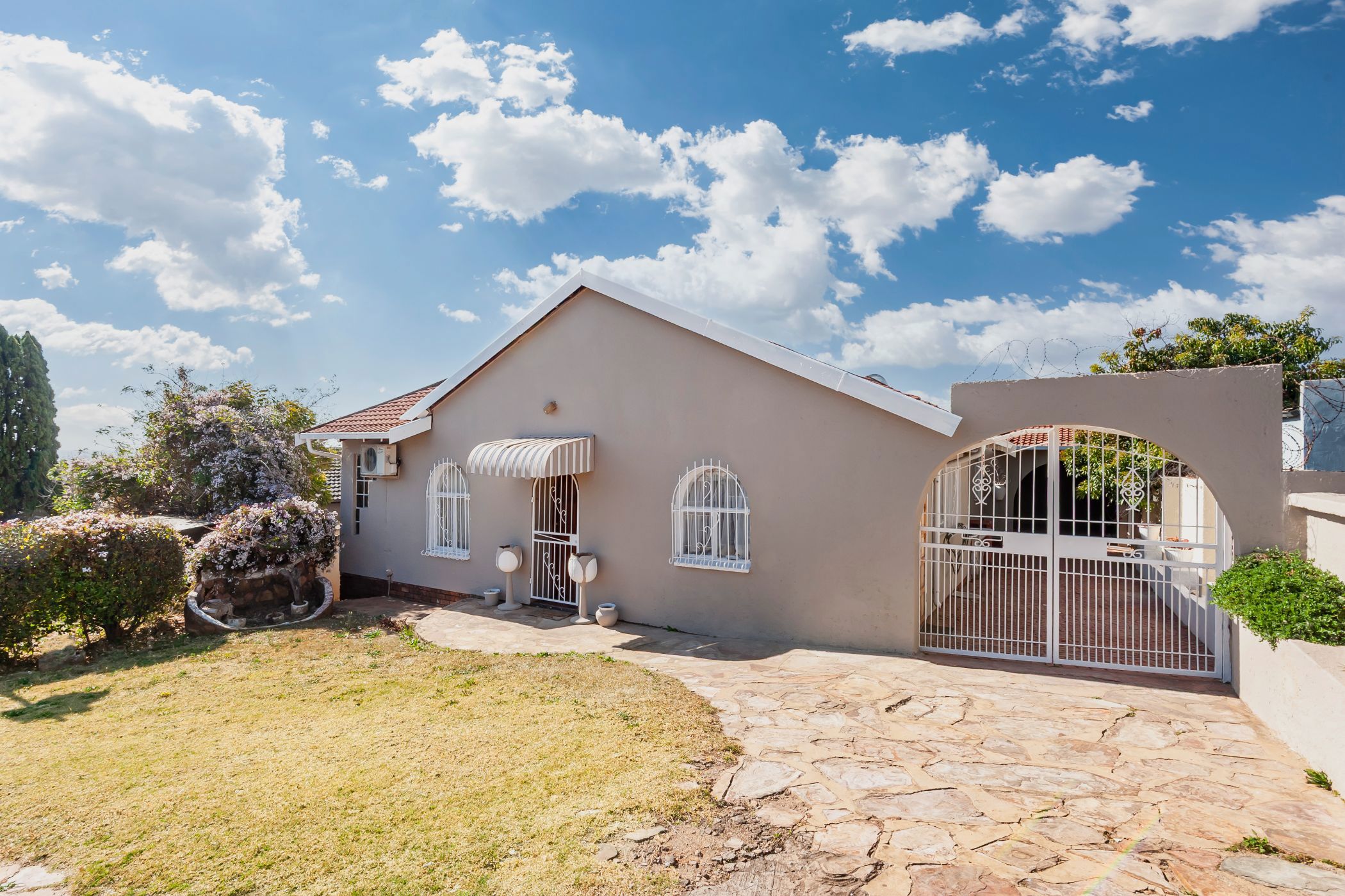 House for sale in Zakariyya Park - 1GV1711227