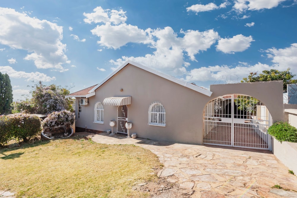 House for sale in Zakariyya Park - 1GV1711227