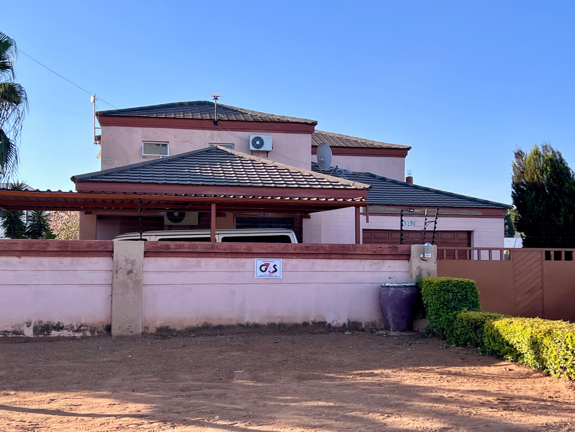House let in Phakalane, Botswana - 3BO1710967