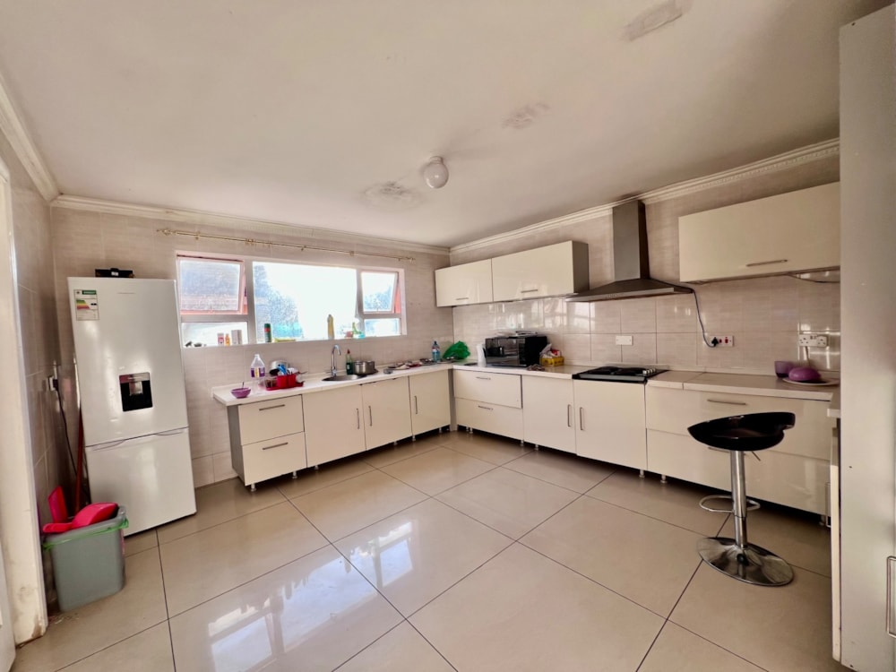 House let in Phakalane, Botswana - 3BO1710967 House let in Phakalane, Botswana - 3BO1710967