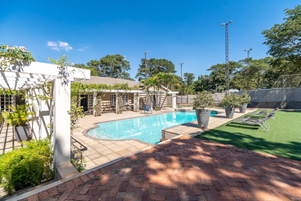 House for sale in Borrowdale, Zimbabwe - 3ZB1711009