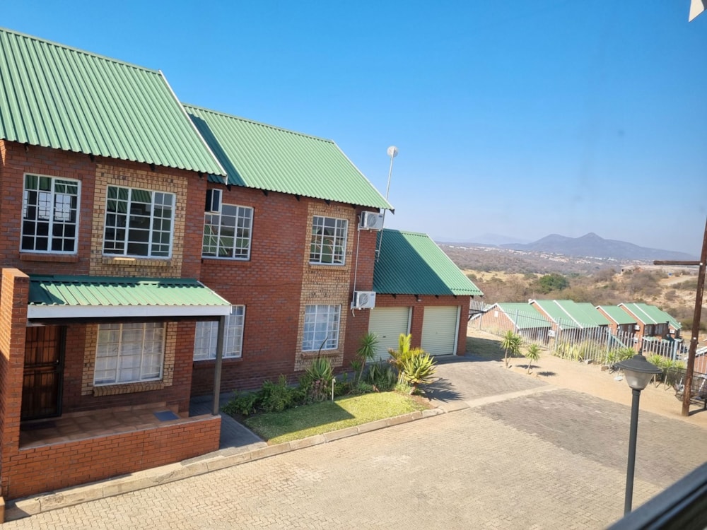 Apartment for sale in Burgersfort - 1LY1710996