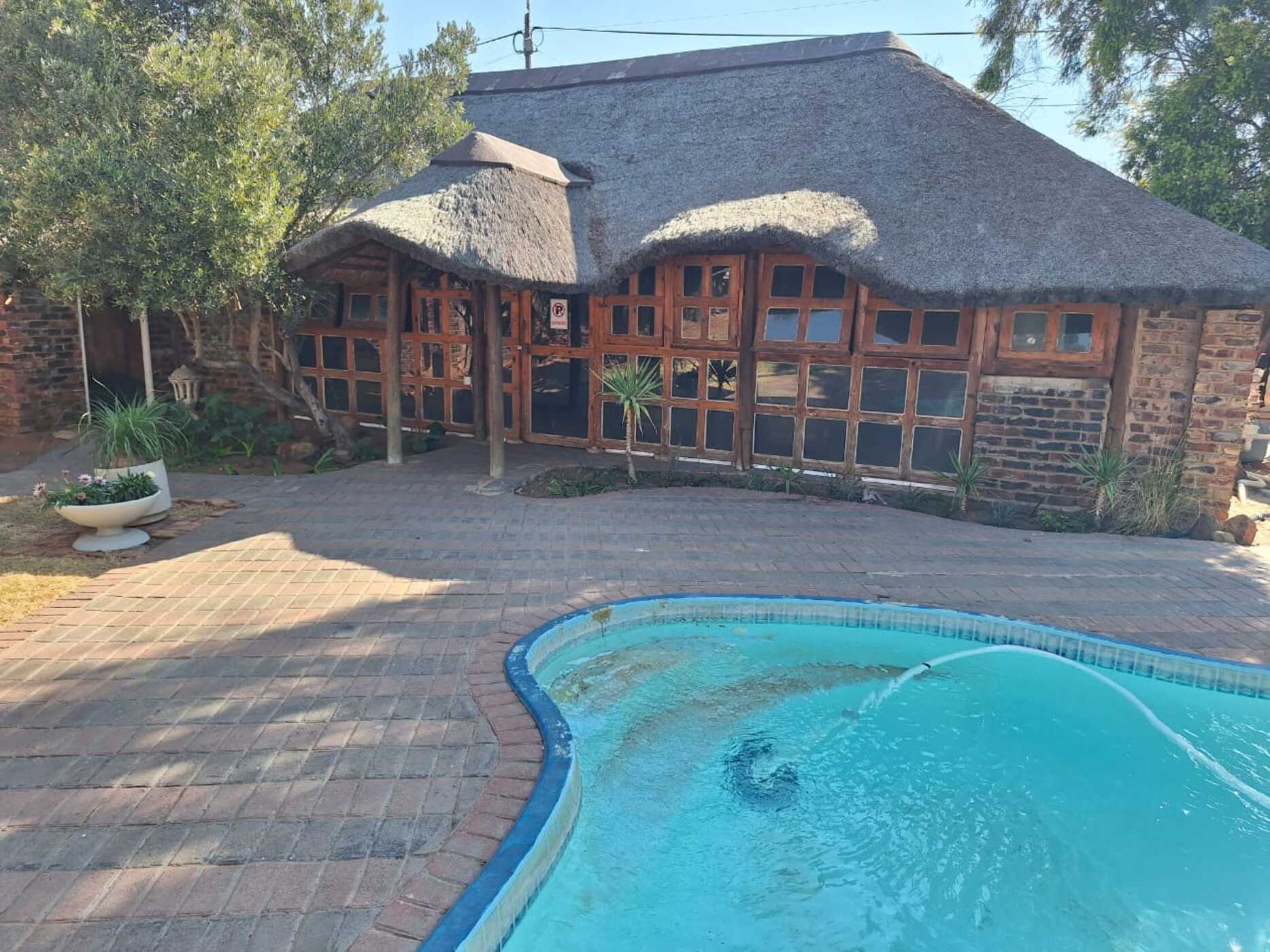 House for sale in Schweizer-Reneke - 1KJ1711013