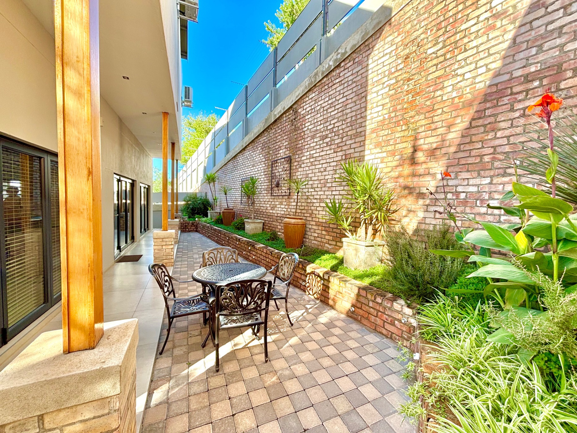 Townhouse for sale in Klein Windhoek, Namibia - 3NM1712668