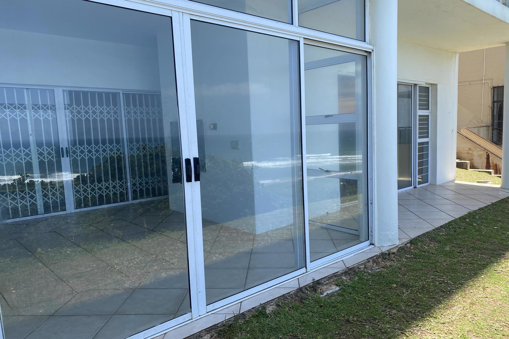 Apartment for sale in Amanzimtoti - 1WB1711275