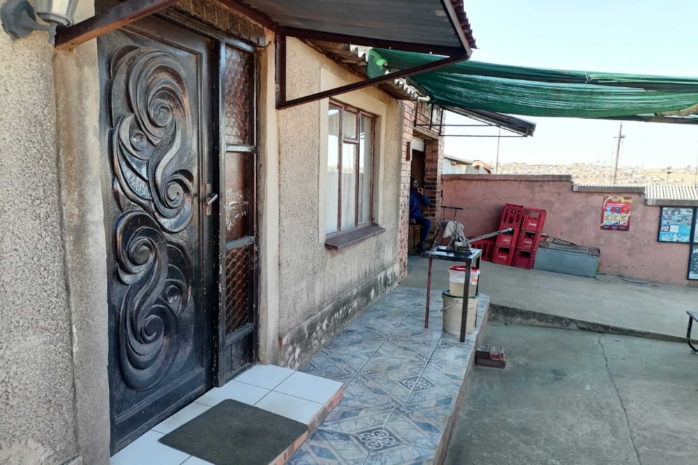 House for sale in Breyten - 1MD1711044