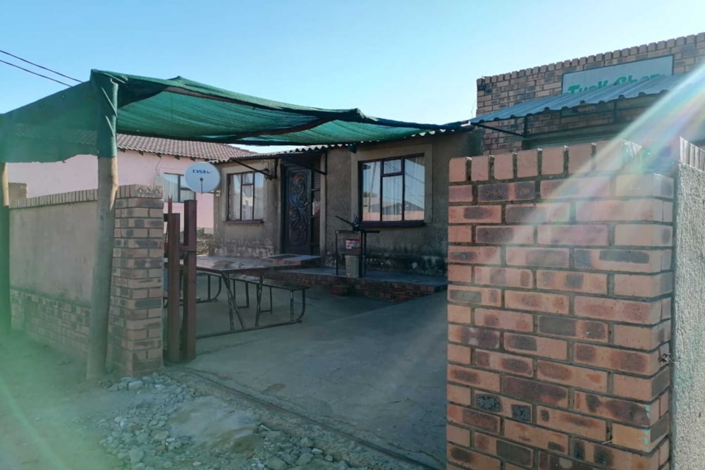 House for sale in Breyten - 1MD1711044