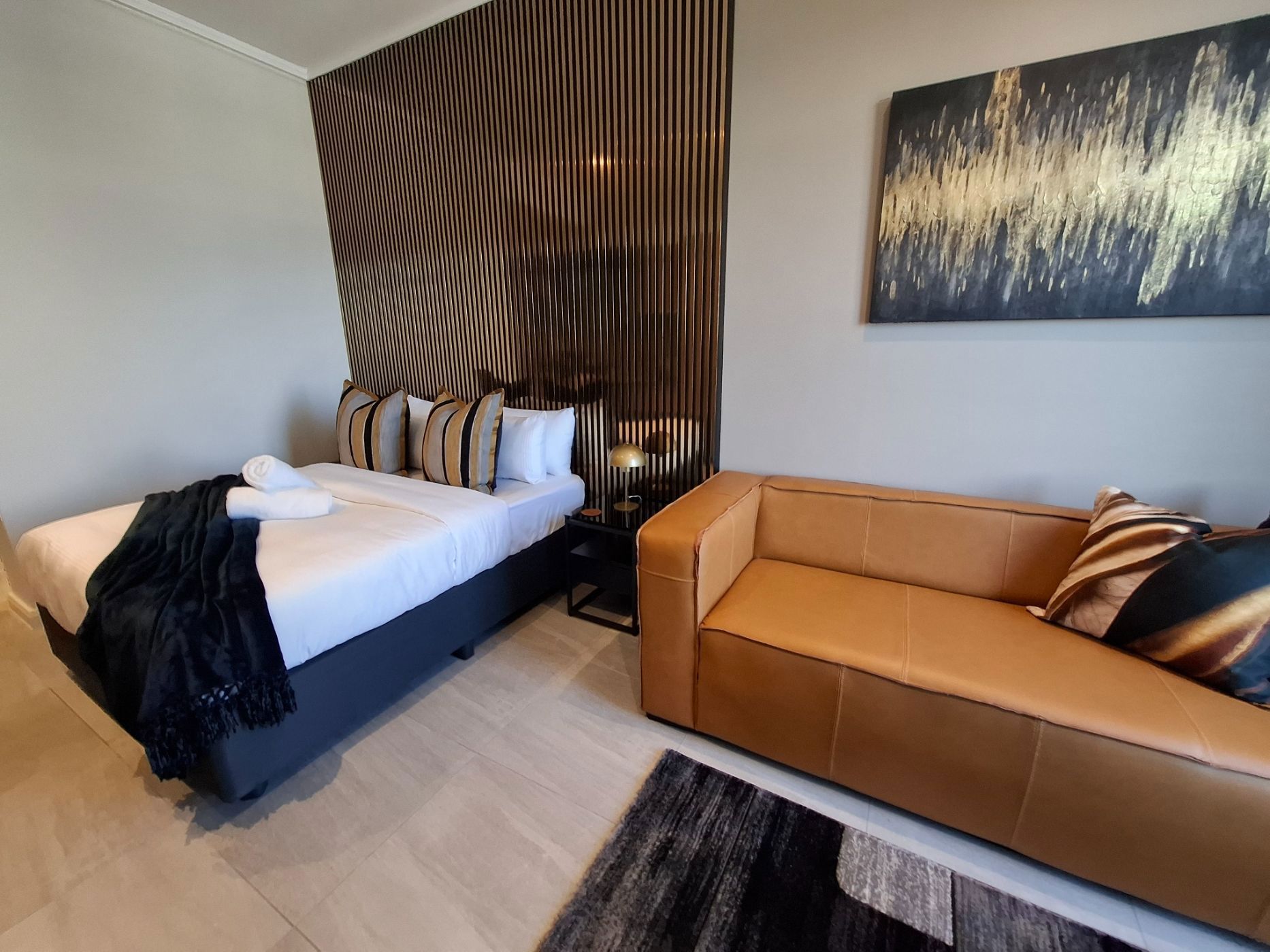 Apartment to rent in Menlyn - PTL1711067