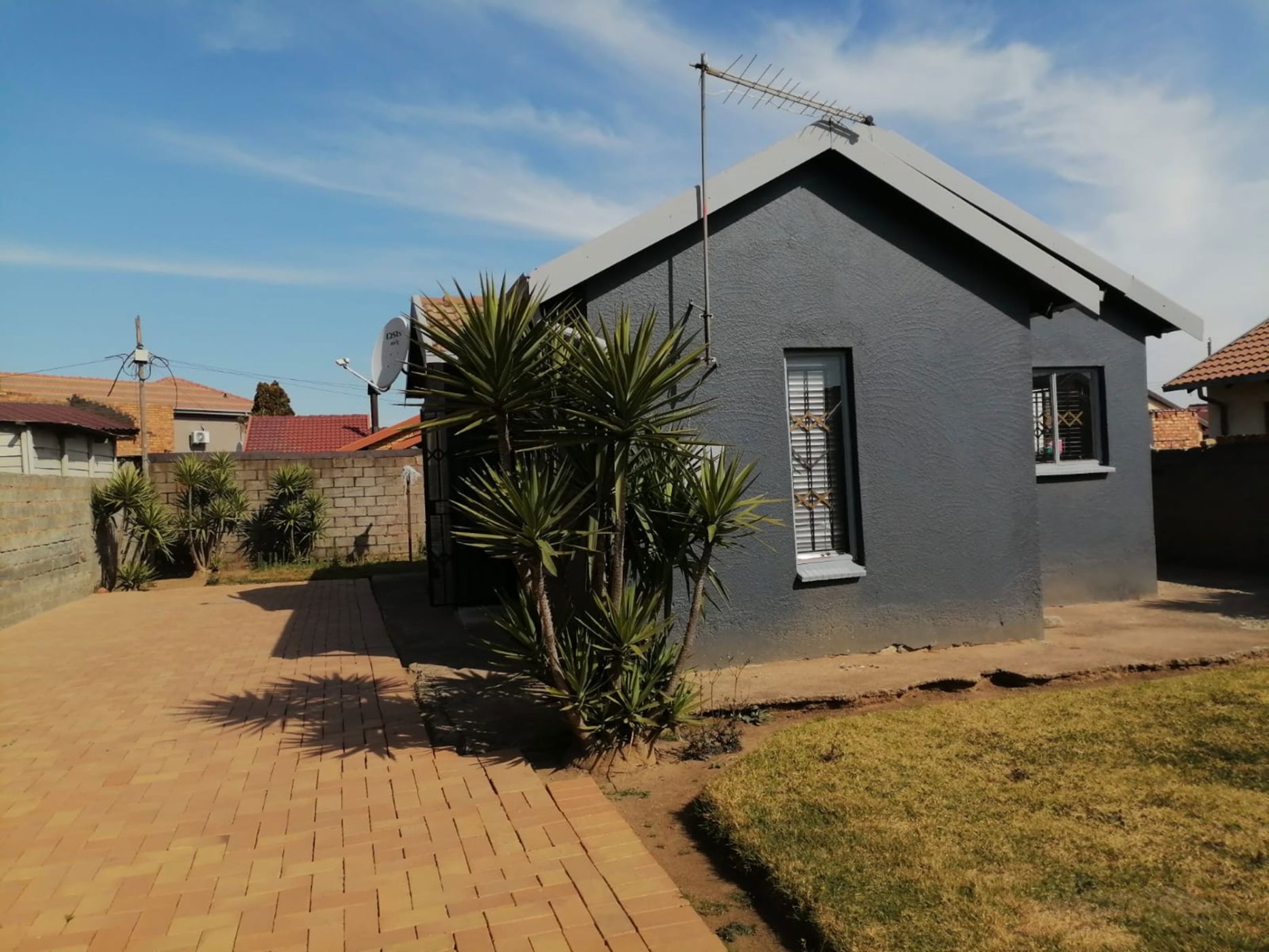 House for sale in Kwa Thema - 1SP1711094