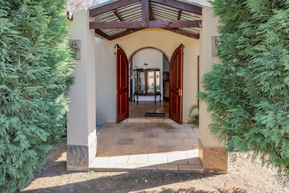 Mixed use farm sold in Hartbeespoort - 1HR1711178 Mixed use farm sold in Hartbeespoort - 1HR1711178