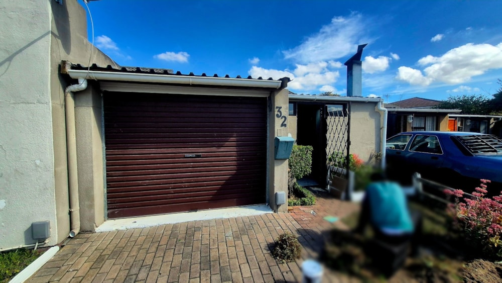 Semi-detached house for sale in Belmont Park - 1KV1712137