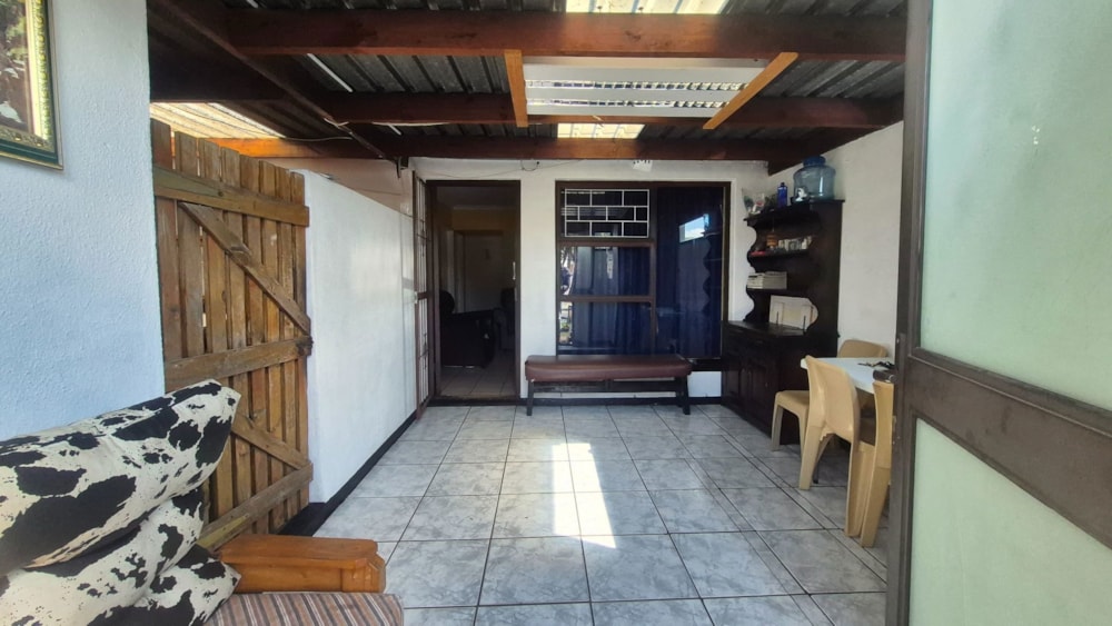 Semi-detached house for sale in Belmont Park - 1KV1712137 Semi-detached house for sale in Belmont Park - 1KV1712137