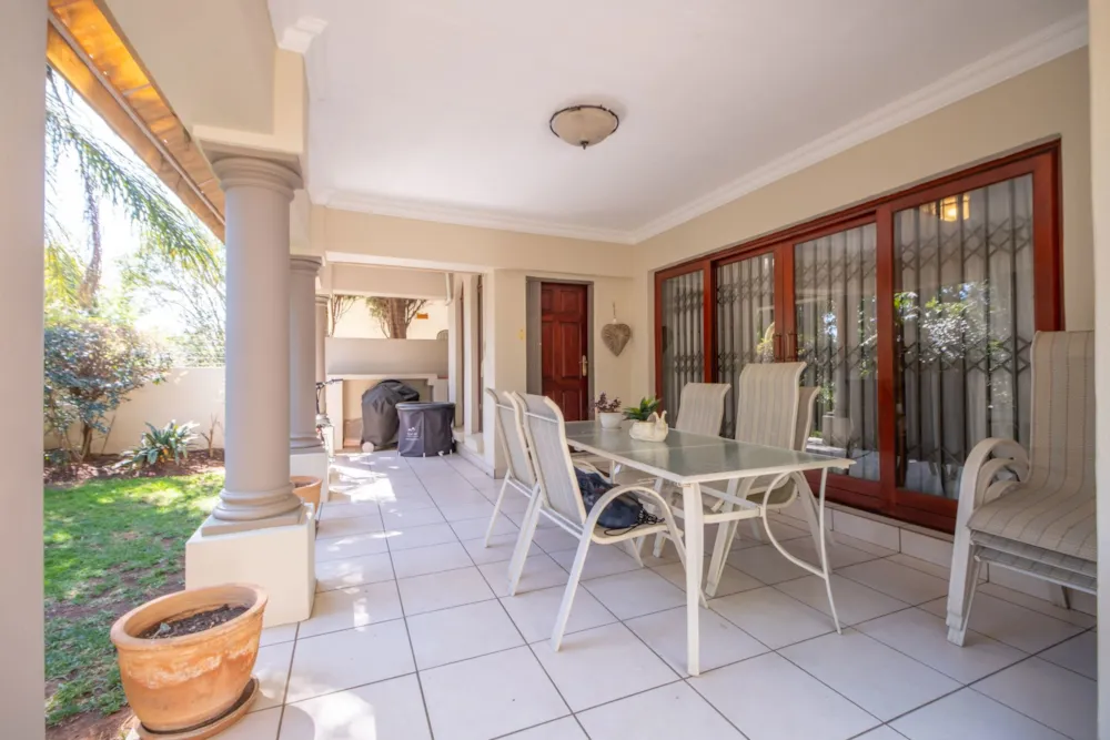 Security complex home sold in Randpark Ridge - RAN1711869 Security complex home sold in Randpark Ridge - RAN1711869