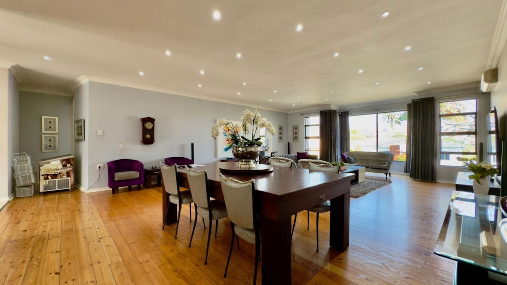 House for sale in Morningside, Durban - 1DA1711277 House for sale in Morningside, Durban - 1DA1711277