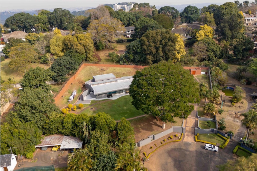 House for sale in Cowies Hill - 1WP1711295