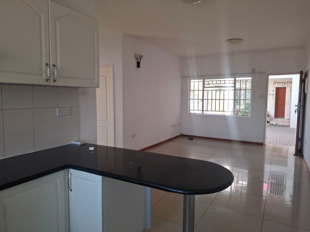 Apartment to rent in Block 8, Botswana - 3BO1711339