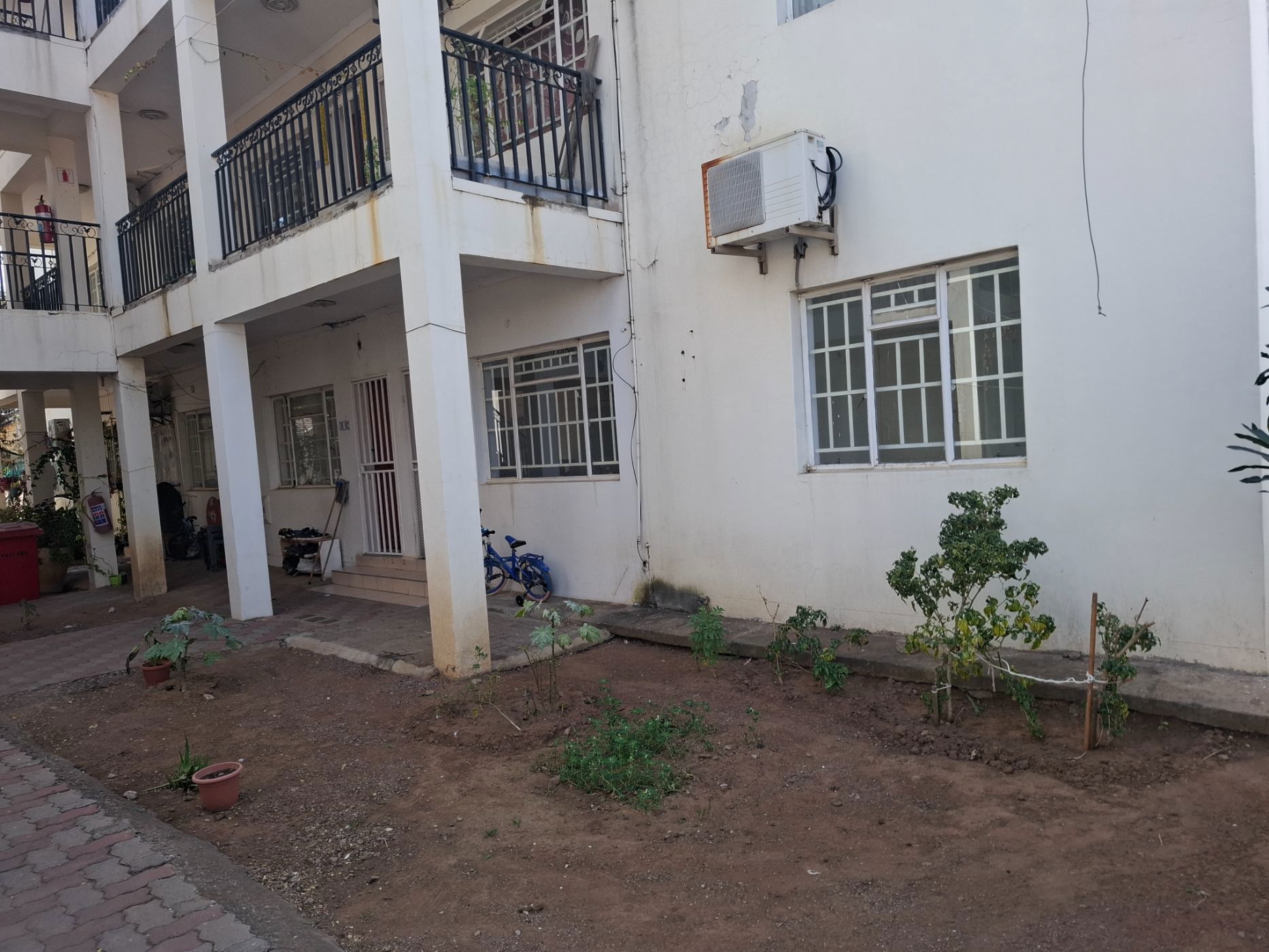Apartment to rent in Block 8, Botswana - 3BO1711339