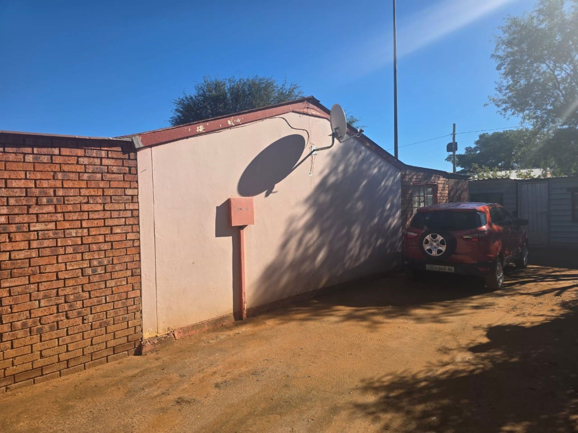 House for sale in Roodepan - 1KJ1711305