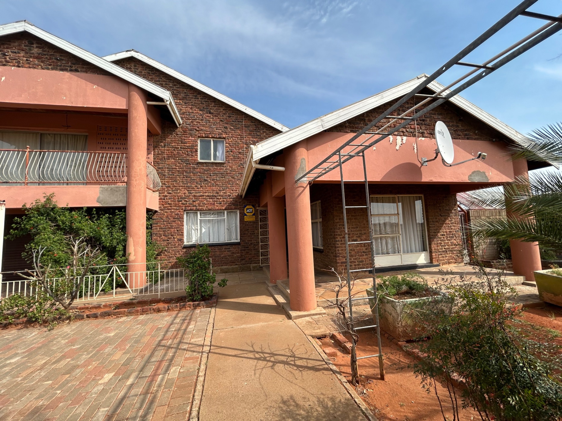 House for sale in Roodepan - 1KJ1711308