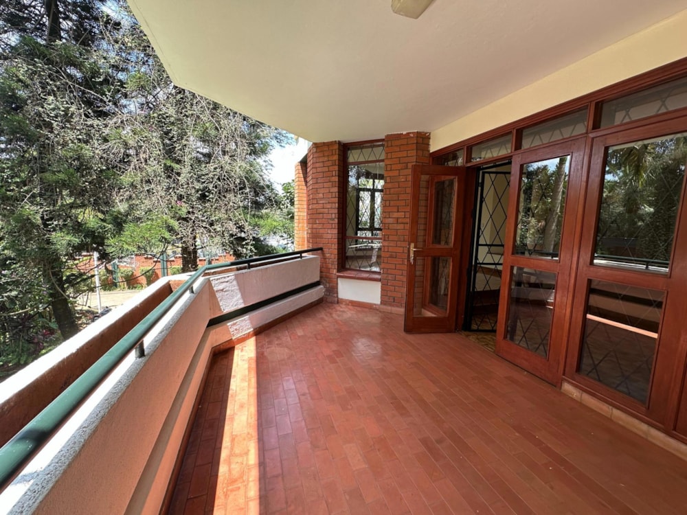 Apartment to rent in Kilimani, Kenya - 3KE1711319