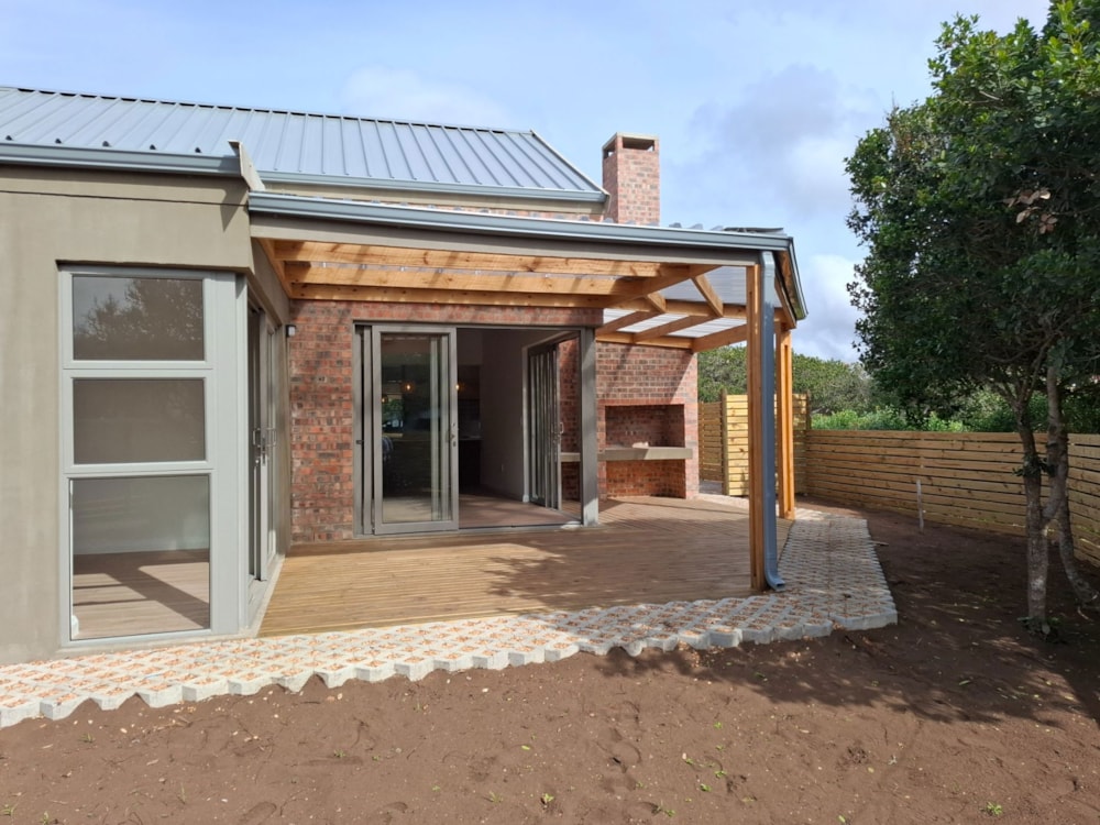 House for sale in Stilbaai West - 1SR1711592 House for sale in Stilbaai West - 1SR1711592