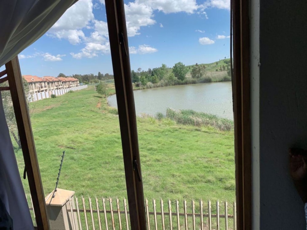 Apartment let in Helderwyk Estate - 1BJ1711375