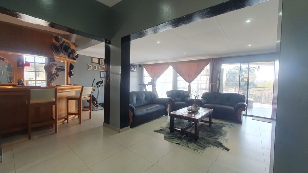 Smallholding for sale in Vaal Bank - 1VT1736473