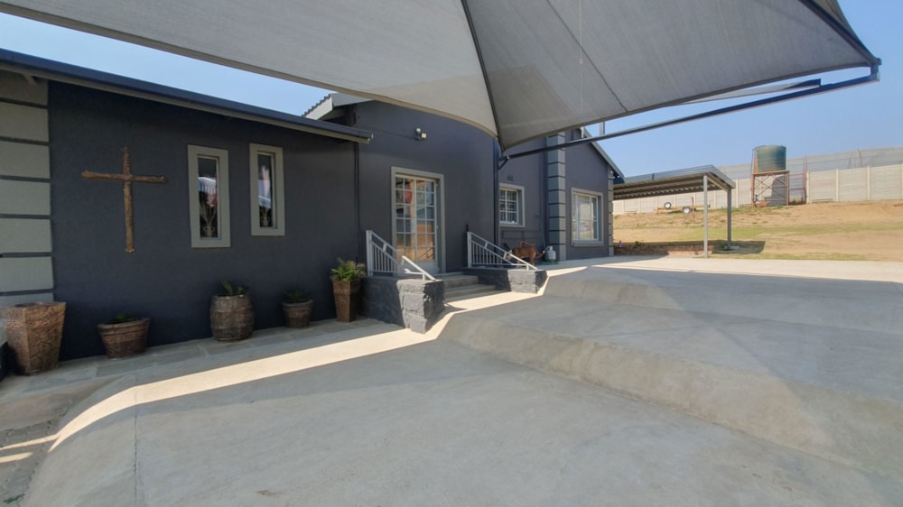 Smallholding for sale in Vaal Bank - 1VT1736473