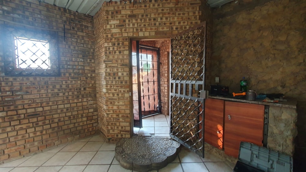 Smallholding for sale in Boltonwold - 1VT1711455