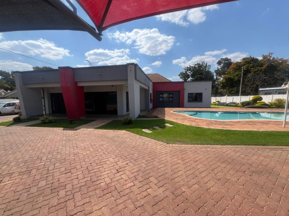 House for sale in Upper Hillside, Zimbabwe - 3ZB1713667