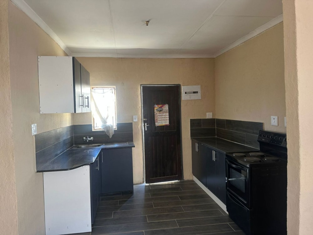 House for sale in Sebokeng Zone 17 - 1VT1711463 House for sale in Sebokeng Zone 17 - 1VT1711463