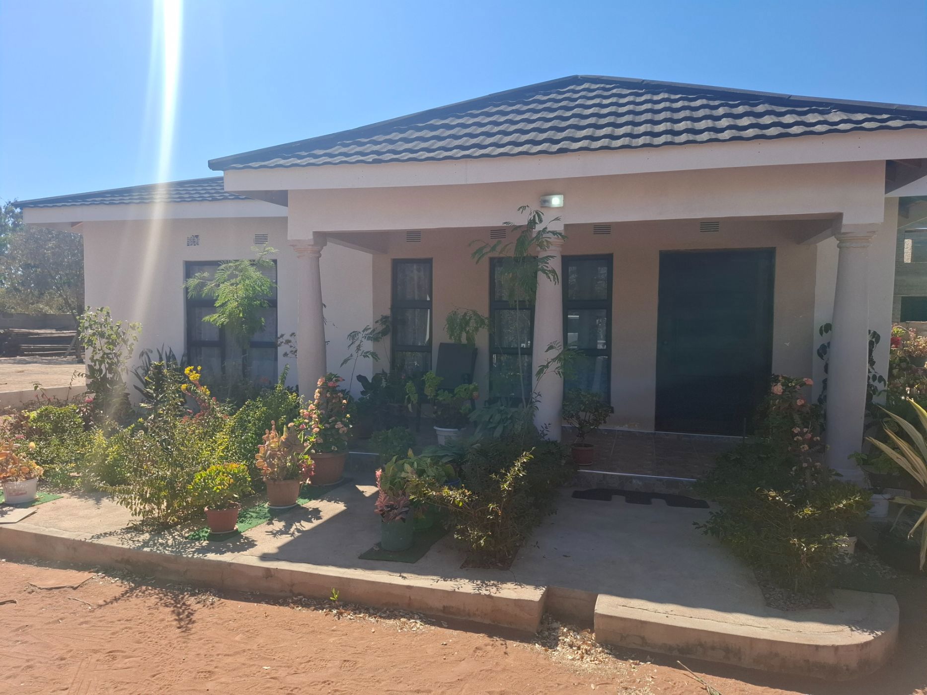 House for sale in Kweneng West , Botswana - 3BO1711468
