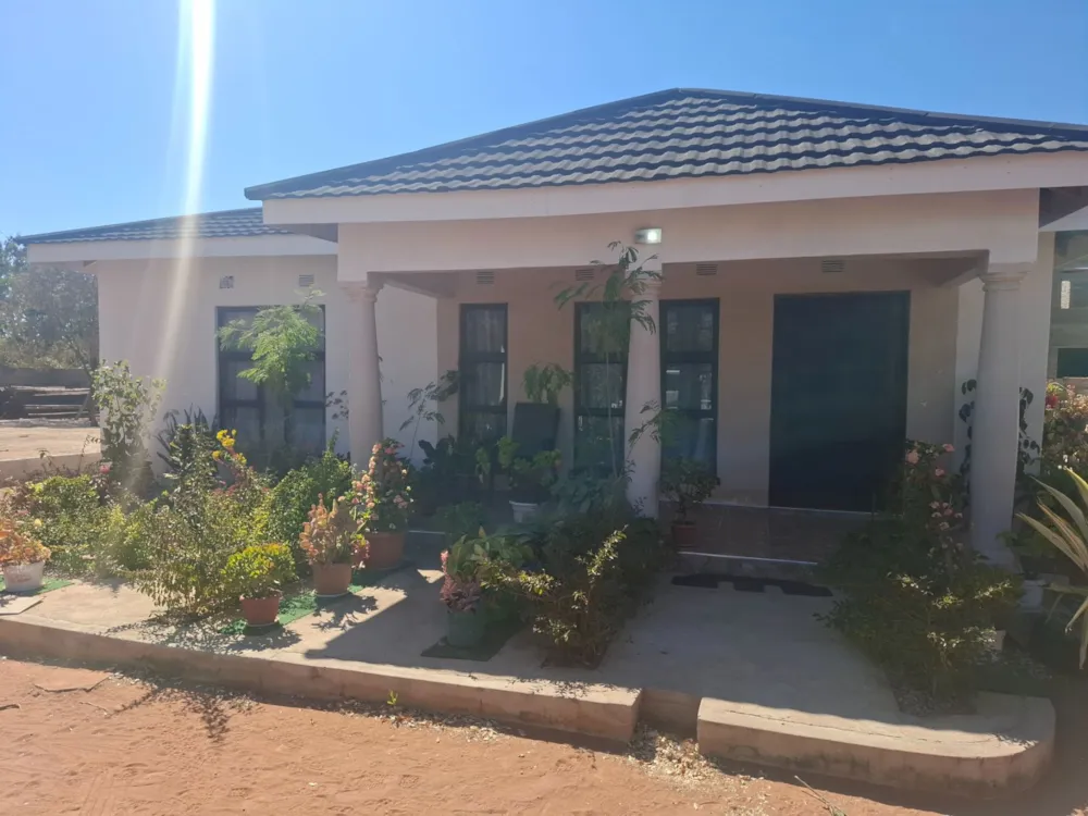 House for sale in Molepolole, Botswana - 3BO1711468 House for sale in Molepolole, Botswana - 3BO1711468