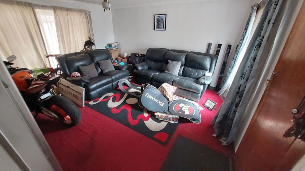 House for sale in Sherwood Gardens - 1BJ1711596