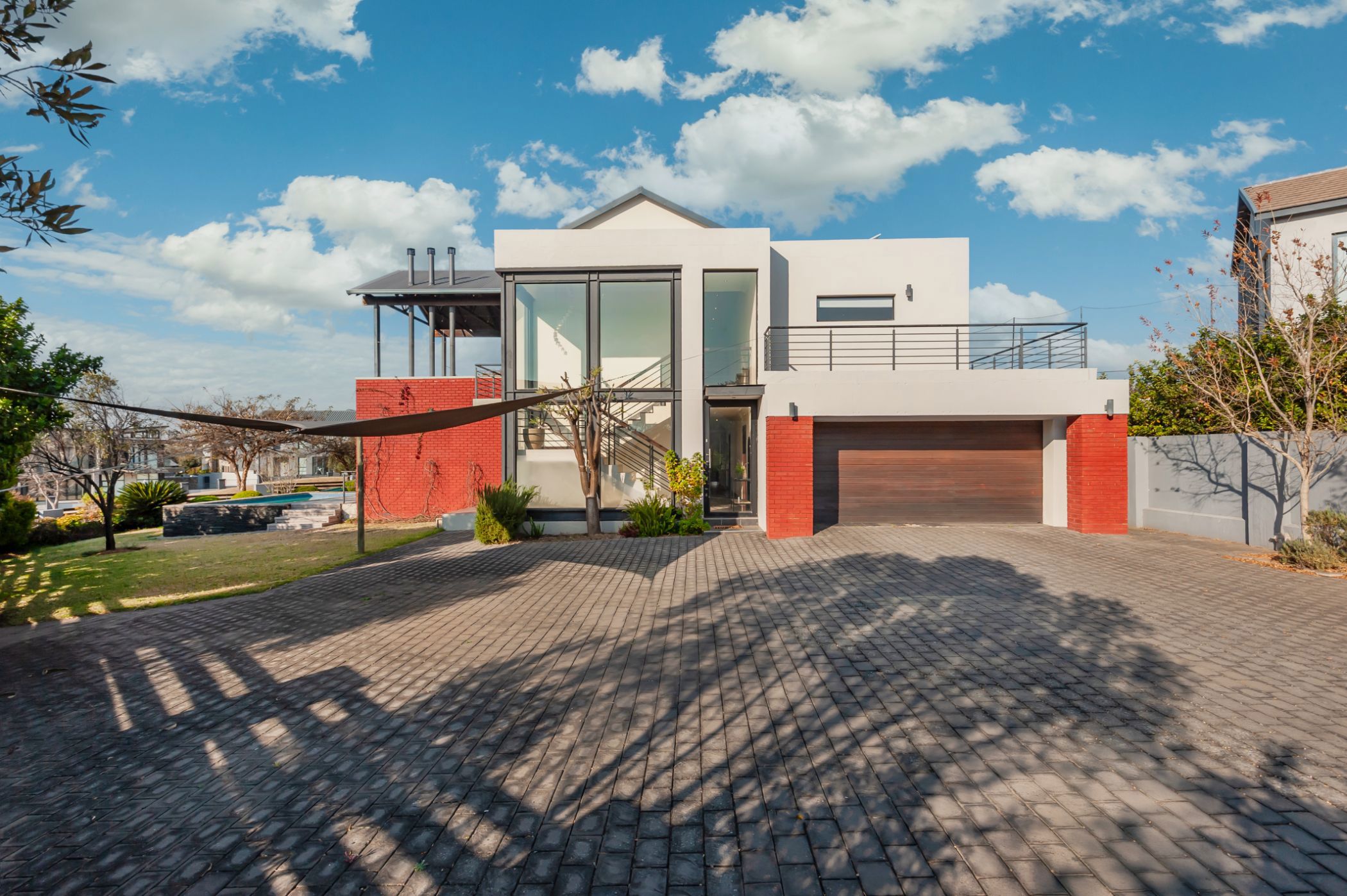 Double-storey house for sale in Copperleaf - 1CU1745076