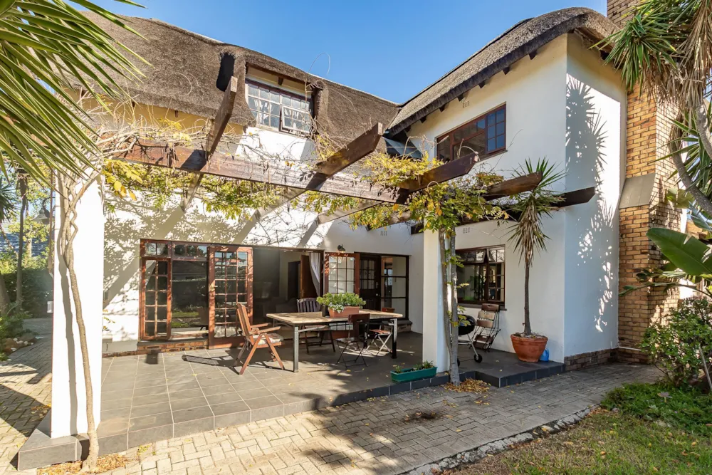 House let in Pinelands, Cape Town - RBL1729768 House let in Pinelands, Cape Town - RBL1729768