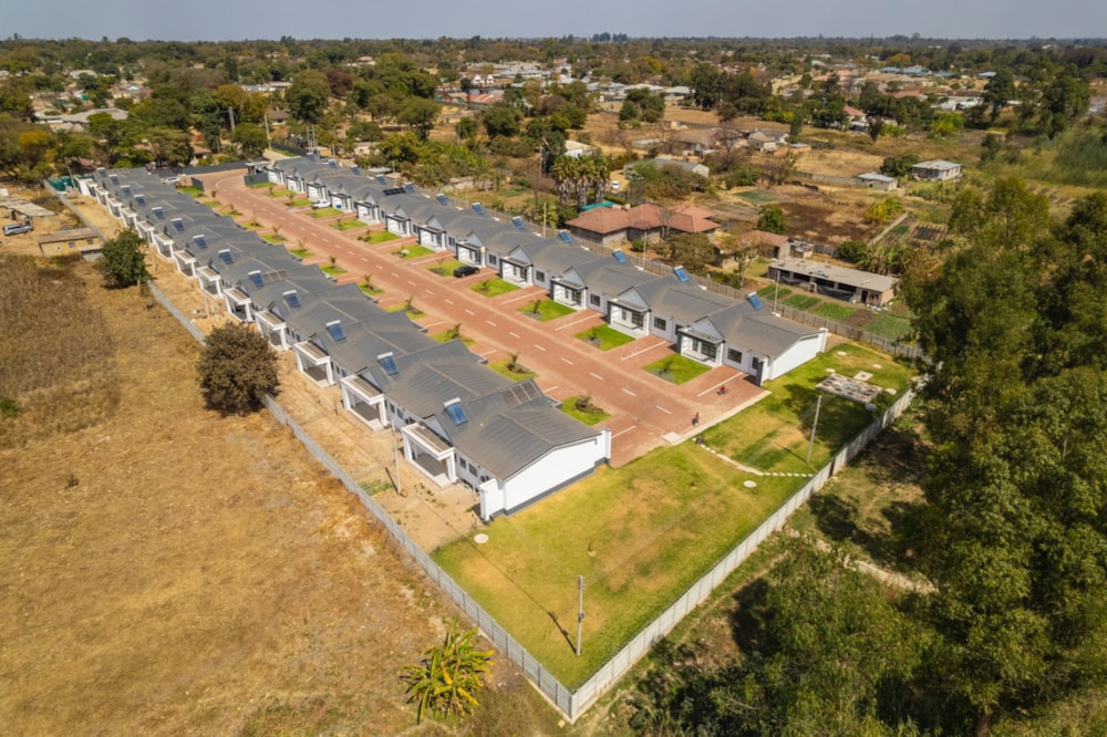 Security complex home for sale in Prospect, Zimbabwe - 3ZB1711544 Security complex home for sale in Prospect, Zimbabwe - 3ZB1711544